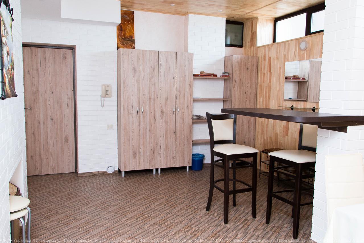 Viro Hotel Czarnomorsk Zewnętrze zdjęcie
